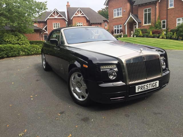 Prestige Car Valeting logo